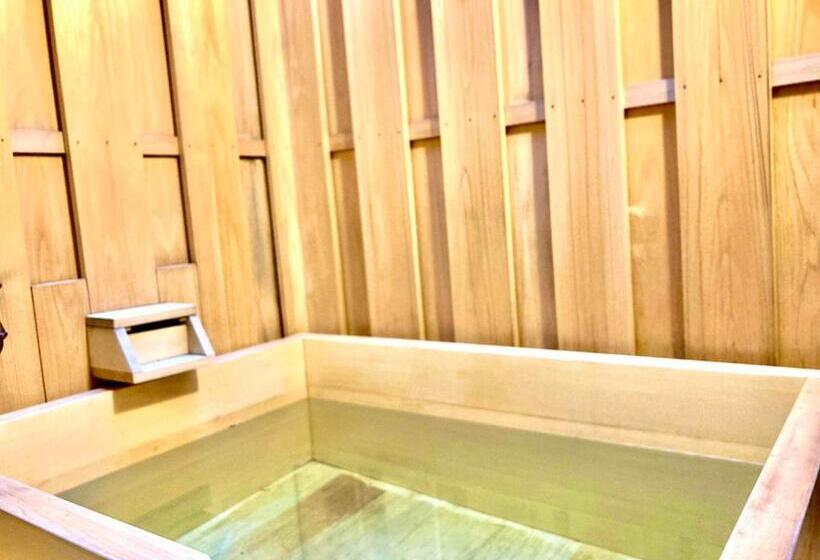 חדר סטנדרט לשלושה עם טרסה, Dormy Inn Premium Ginza