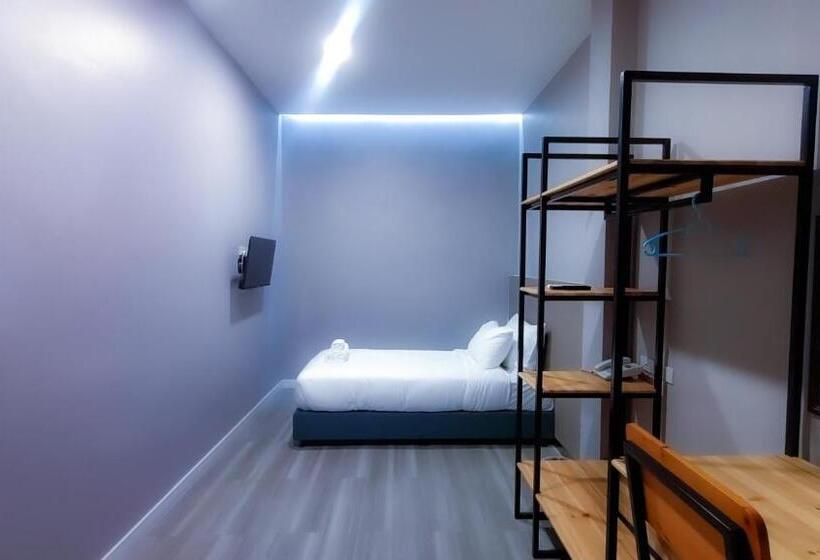 스탠다드 싱글 룸, The Riva Vientiane