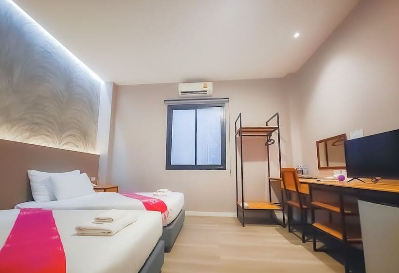 스탠다드 룸, The Riva Vientiane