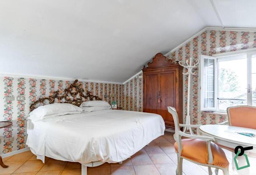 اتاق استاندارد, Hotiday Room Collection Ferrara