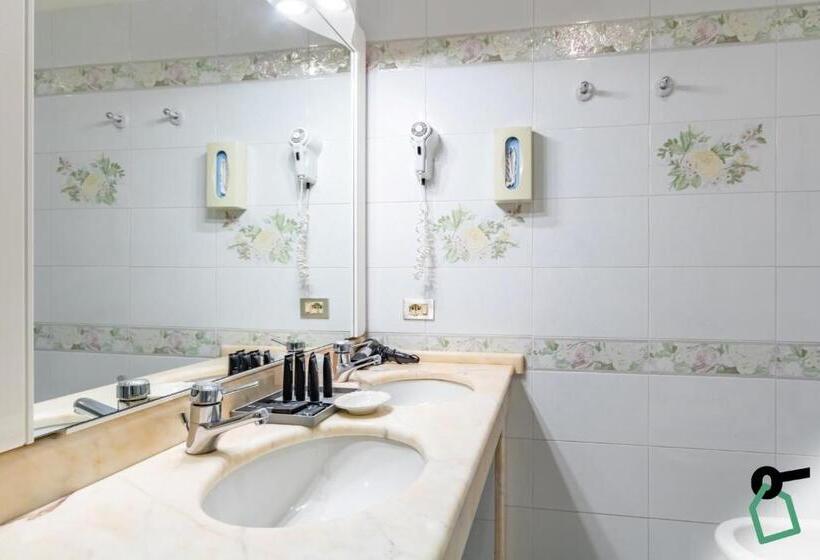 اتاق لوکس, Hotiday Room Collection Ferrara