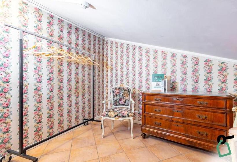 اتاق استاندارد, Hotiday Room Collection Ferrara