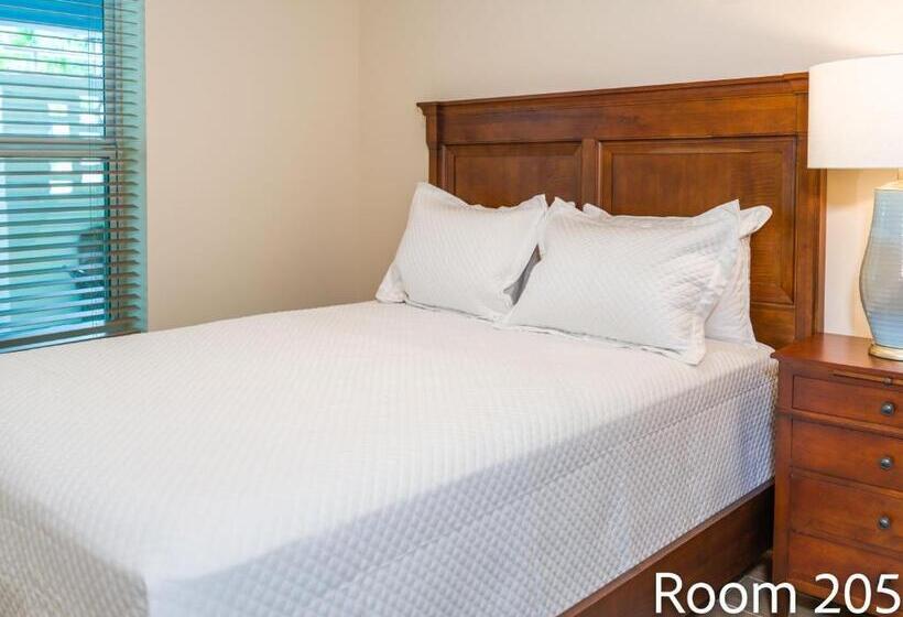 סוויטה, Seaside Villas