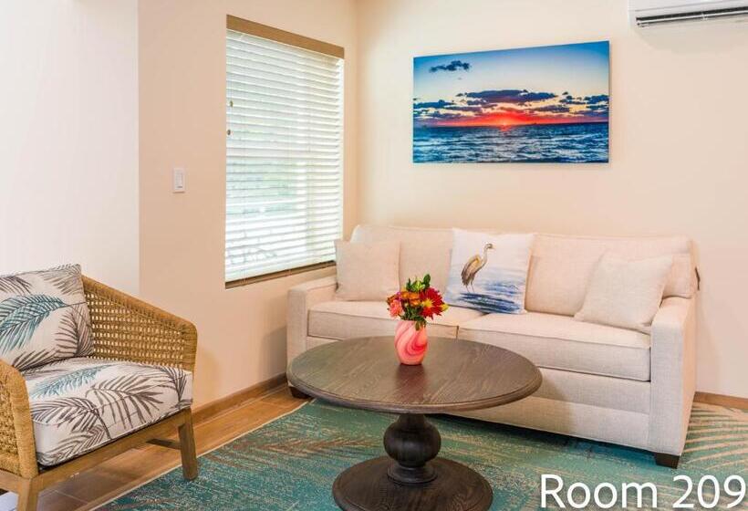 סוויטת 2 חדרי שינה, Seaside Villas