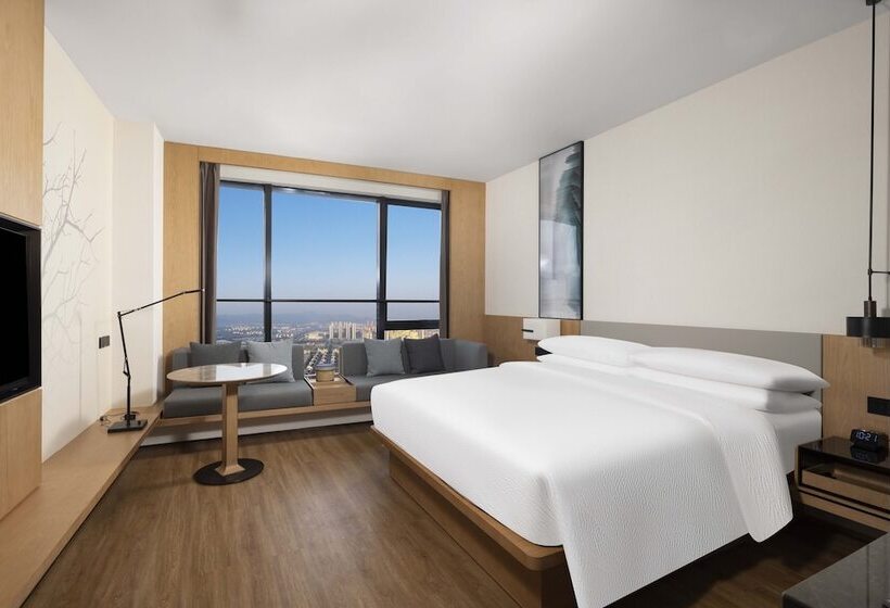 Premium room w/ mountain view, Fairfield By Marriott Pujiang