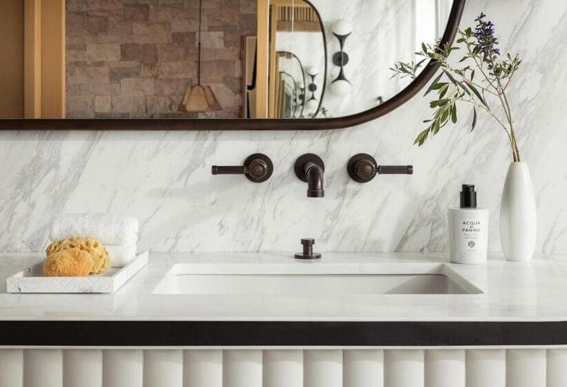 غرفة قياسية سرير كينج, One&only Aesthesis, Athens