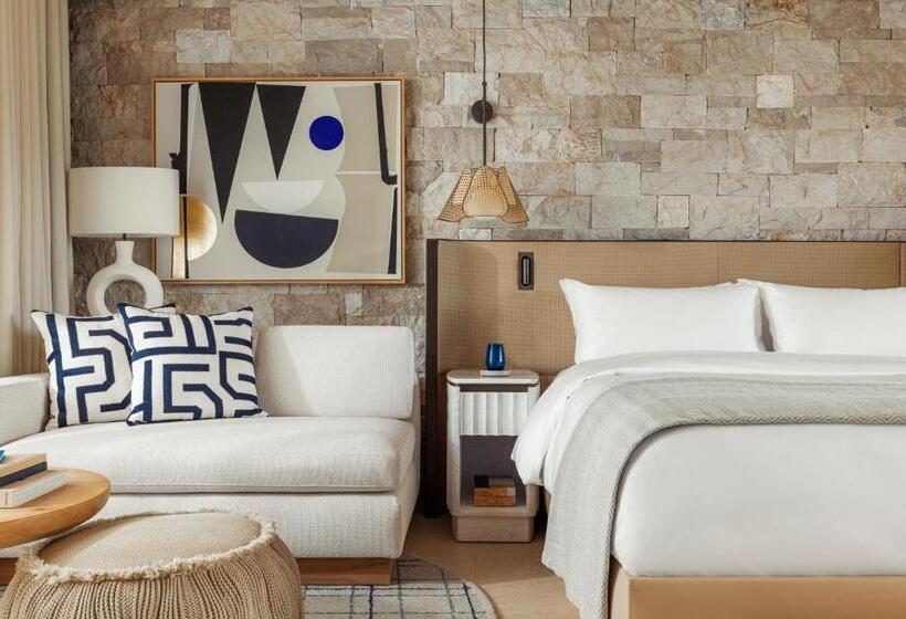 غرفة قياسية مطلّة علي البحر, One&only Aesthesis, Athens