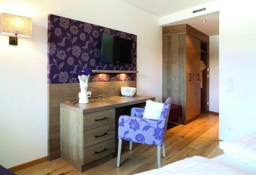 Номер Стандарт с Балконом, Berghotel Der Königsleitner   Adults Only
