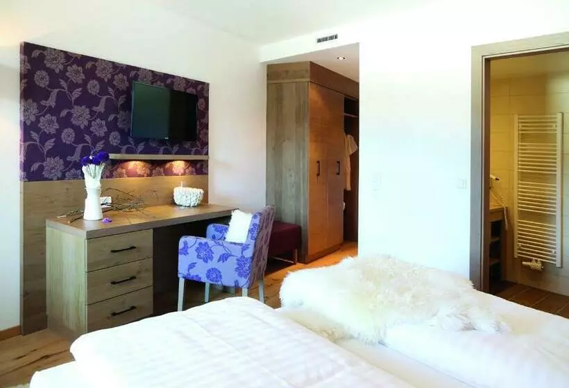 バルコニー付きスタンダードルーム, Berghotel Der Königsleitner   Adults Only