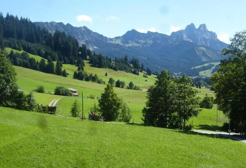 バルコニー付２ベッドルームアパートメント, Apartment Austria