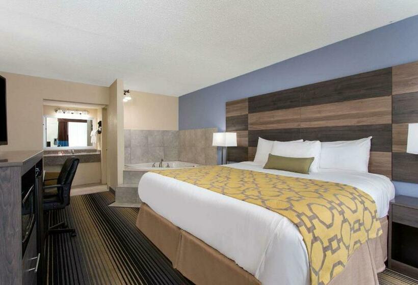 جناح ديلوكس سرير كينج, Baymont By Wyndham Cheraw