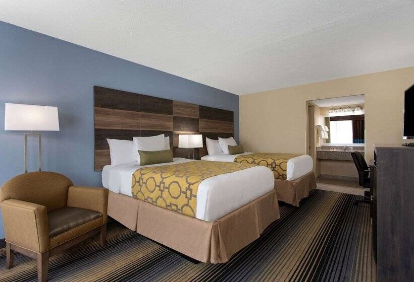 غرفه قياسيه سريرين مزدوجين, Baymont By Wyndham Cheraw