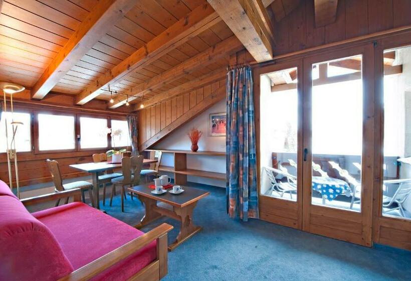 带阳台套房, Chesa Grischa