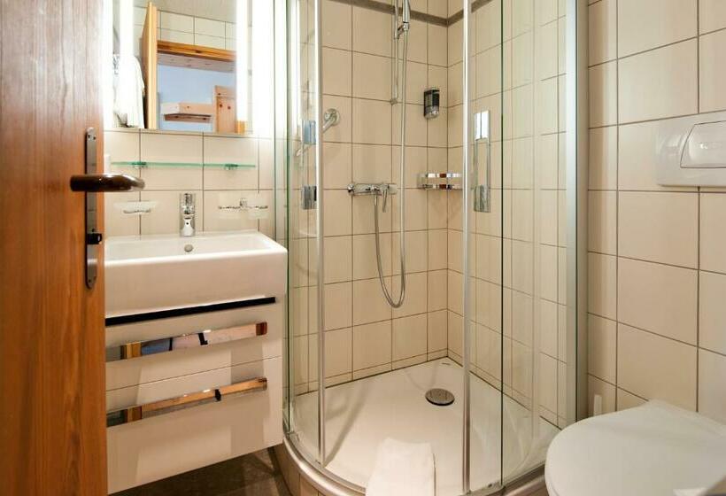 标准间, Chesa Grischa