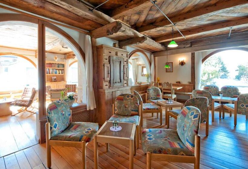 标准间, Chesa Grischa