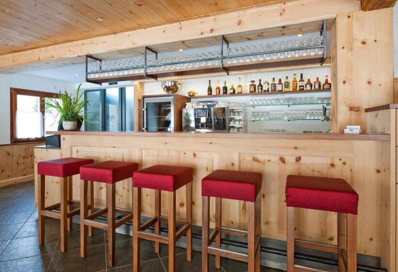 标准间带阳台, Chesa Grischa