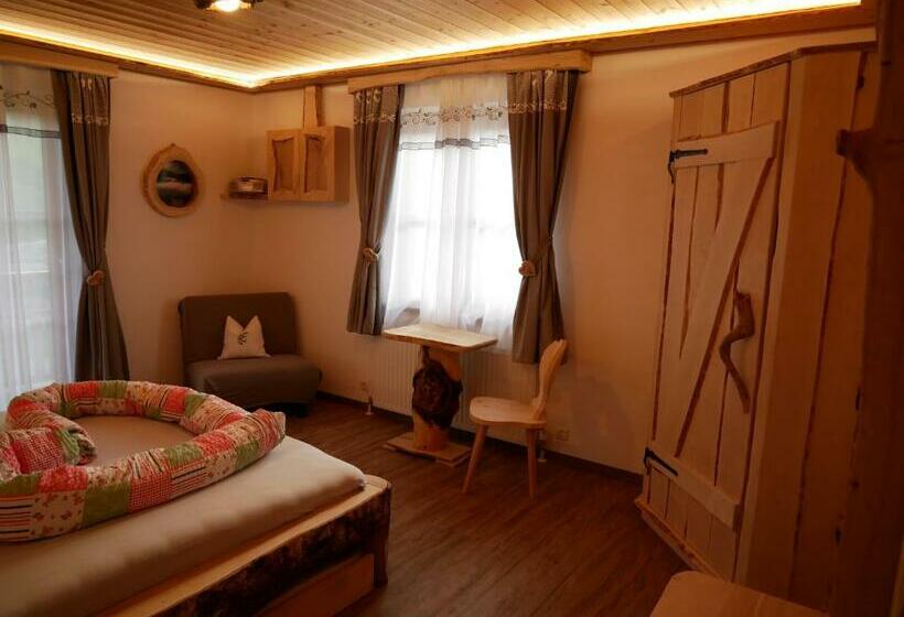 Номер Стандарт, Familienbauernhof Christa