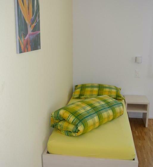 غرفة قياسية فردية, Garni Bären Bazenheid