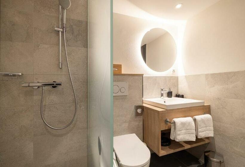 חדר סטנדרט, Hohe Promenade