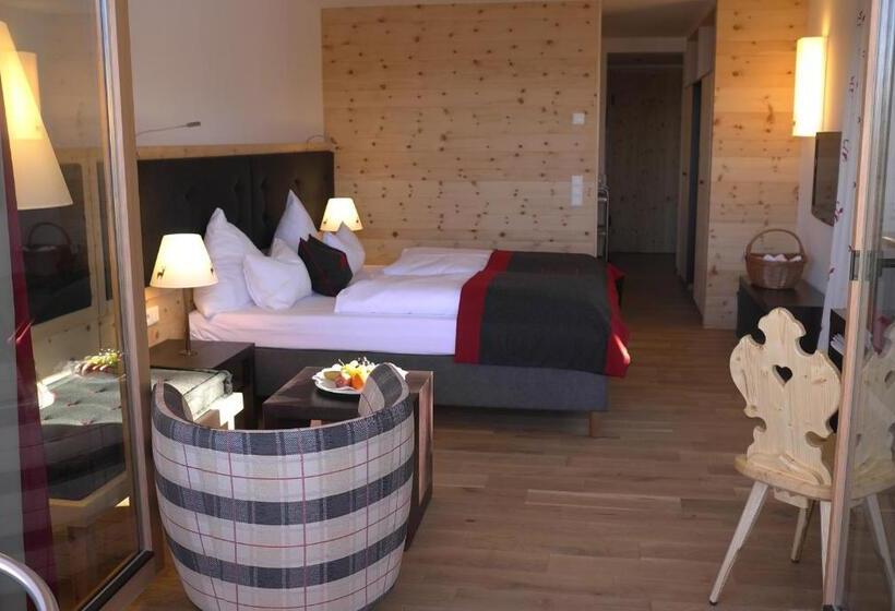 Номер Deluxe с Балконом, Inntaler Hof