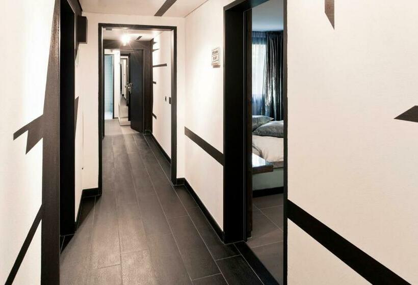 스탠다드 룸, Morosani Fiftyone   The Room Only