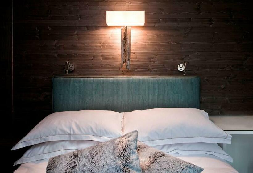 스탠다드 룸, Morosani Fiftyone   The Room Only