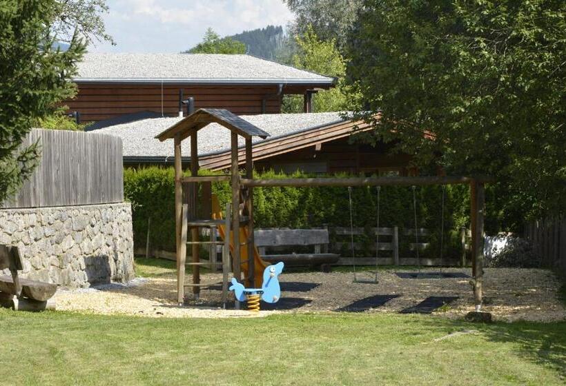 Апартаменты 2 Спальни, Resort Tirol Am Wildenbach
