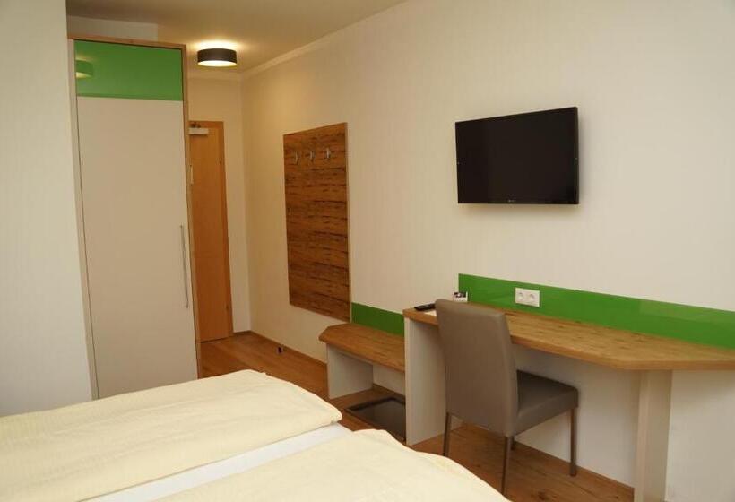 חדר דלוקס עם מרפסת, Semriacherhof