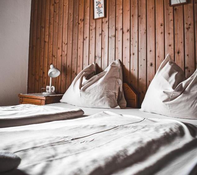 חדר סטנדרט, Semriacherhof