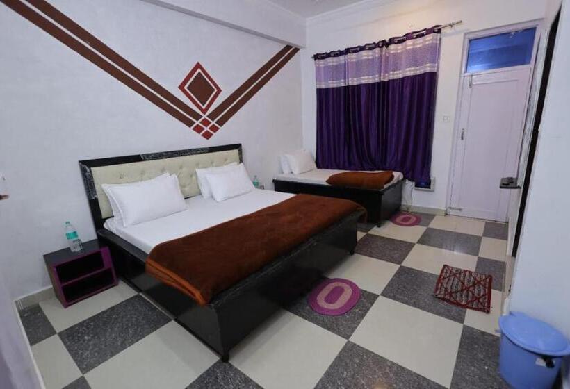 スタンダードルーム, The Queen, Himachal Pradesh