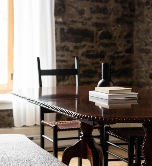 Люкс Deluxe 2 Спальни, Maison Place Royale By Luxury In Transit