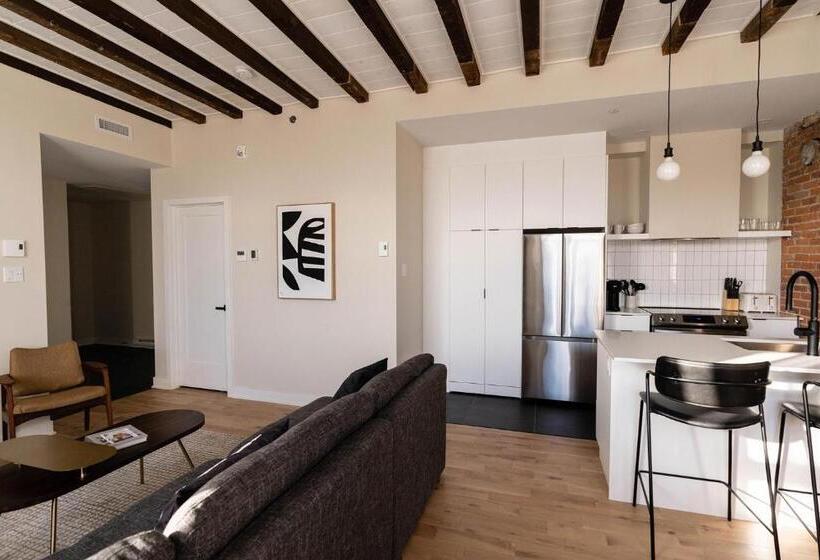 Люкс, Maison Place Royale By Luxury In Transit