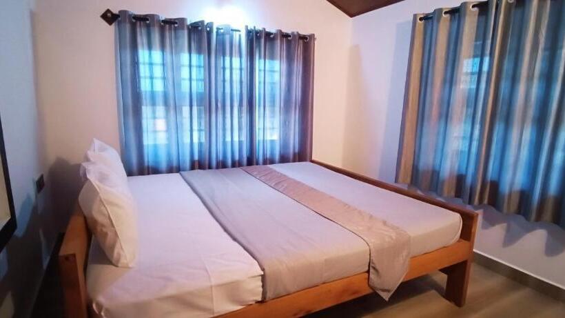 חדר דלוקס, Coorg Kairav Homestay