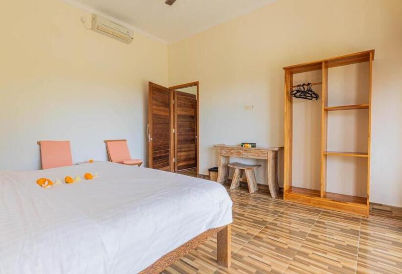 חדר דלוקס, Ume Sari Nusa