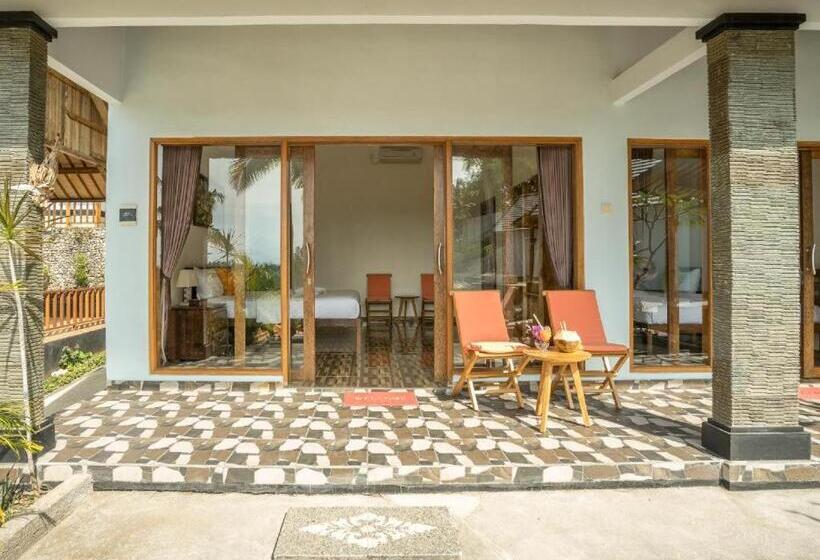 חדר משפחתי דלוקס, Ume Sari Nusa