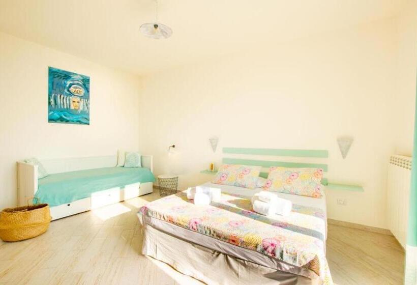 Четырехместный Номер Стандарт Вид на Море, Finisterrae Rooms And Suites