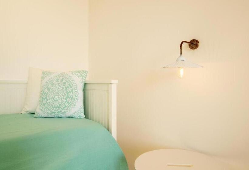 Четырехместный Номер Стандарт Вид на Море, Finisterrae Rooms And Suites