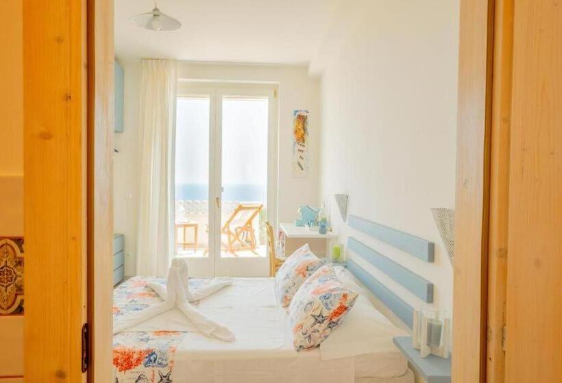 Номер Стандарт Вид на Море, Finisterrae Rooms And Suites