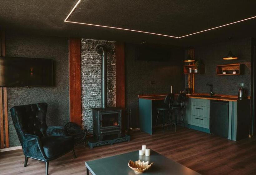 بنجلو ديلوكس, Woodlife Bungalov