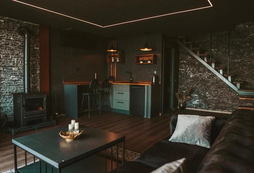 بنجلو ديلوكس, Woodlife Bungalov