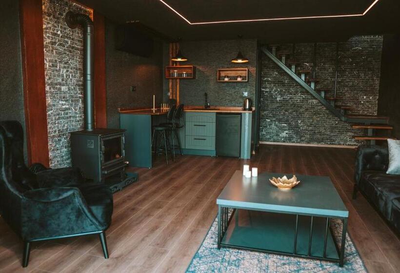 بانگلوی لوکس, Woodlife Bungalov