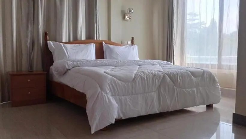 اتاق استاندارد, Des Grand Hotel Mwanza