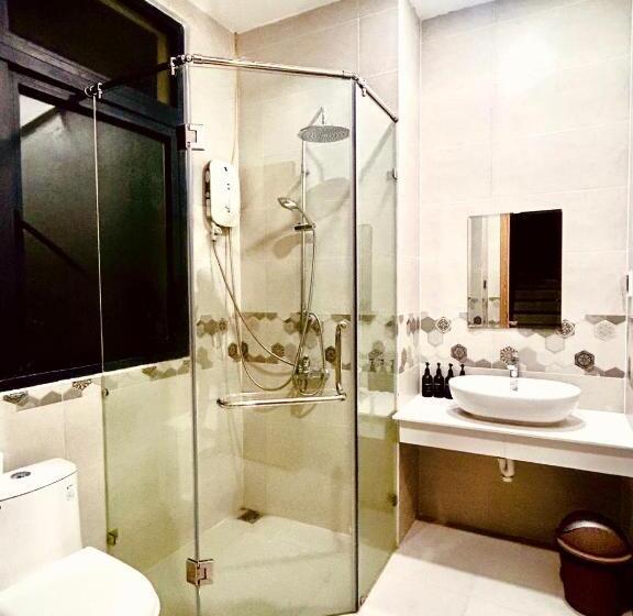 اتاق استاندارد با سرویس بهداشتی مشترک, Herbs Spa & Hotel Riverside Grand World