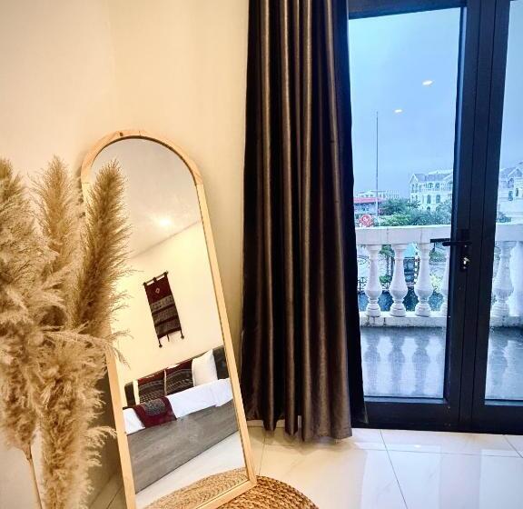 اتاق استاندارد با سرویس بهداشتی مشترک, Herbs Spa & Hotel Riverside Grand World