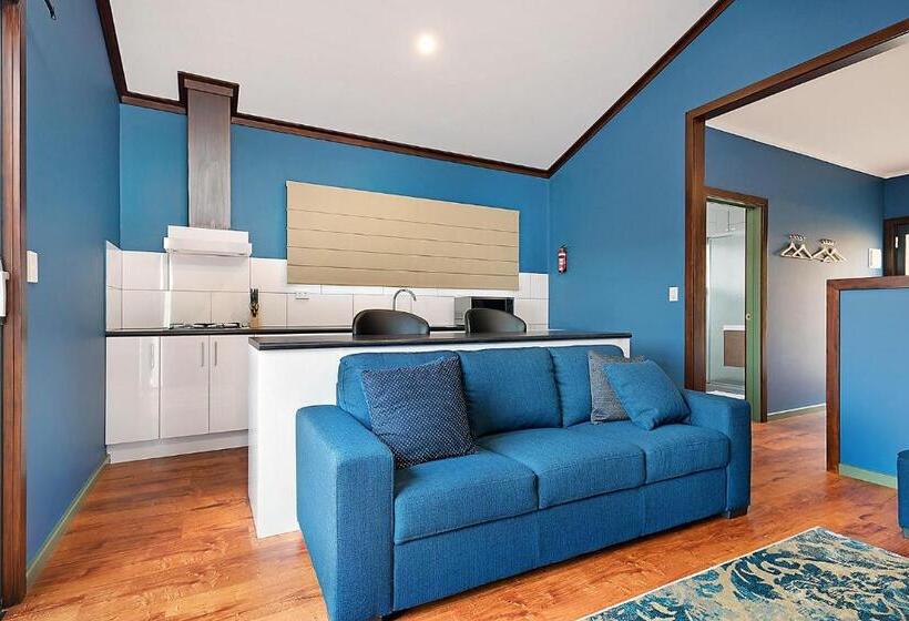 家庭工作室, Elysian Bridgetown