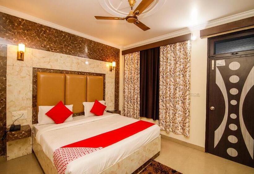 غرفة ديلوكس ثلاثية, Oyo 10154 47 Hill