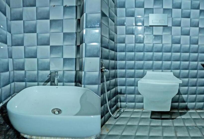 Triple Classic Room, Oyo Ss Palace