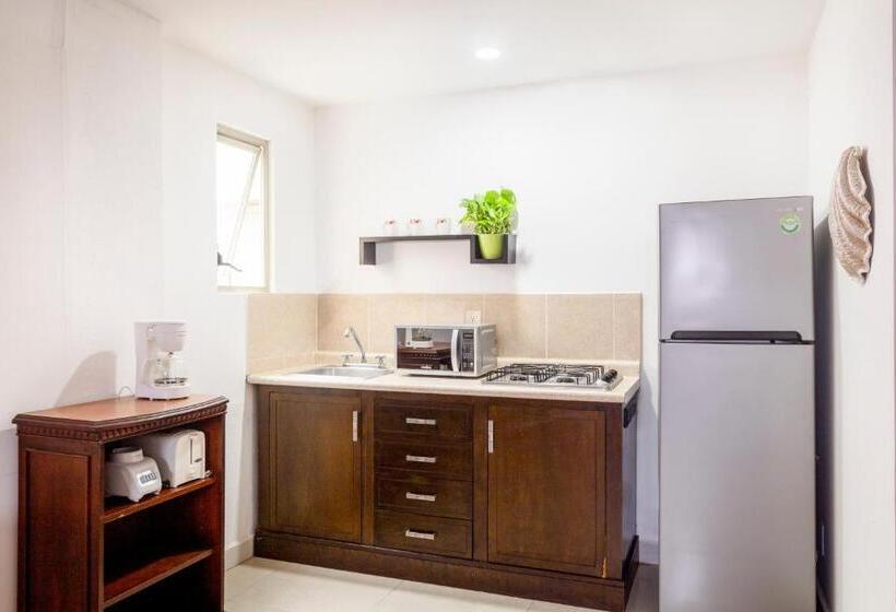 ماستر سويت, Pueblito Vallarta