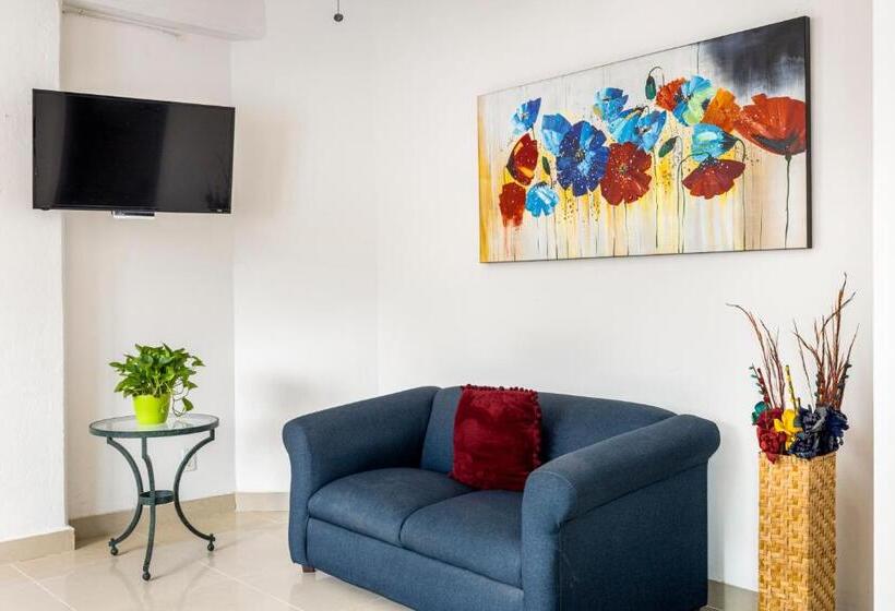 ماستر سويت, Pueblito Vallarta