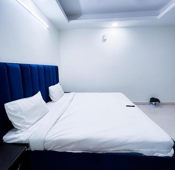 Номер Deluxe, Select City Inn